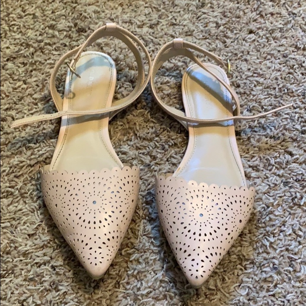 Flats,mule